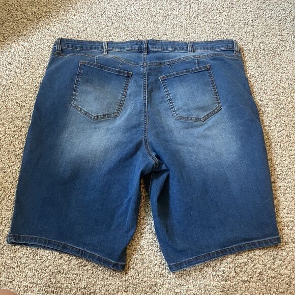 Lot of 2 Denim Shorts Womens Plus Size 24 W Bermuda Casual Stretch 5 Pocket - Picture 9 of 14